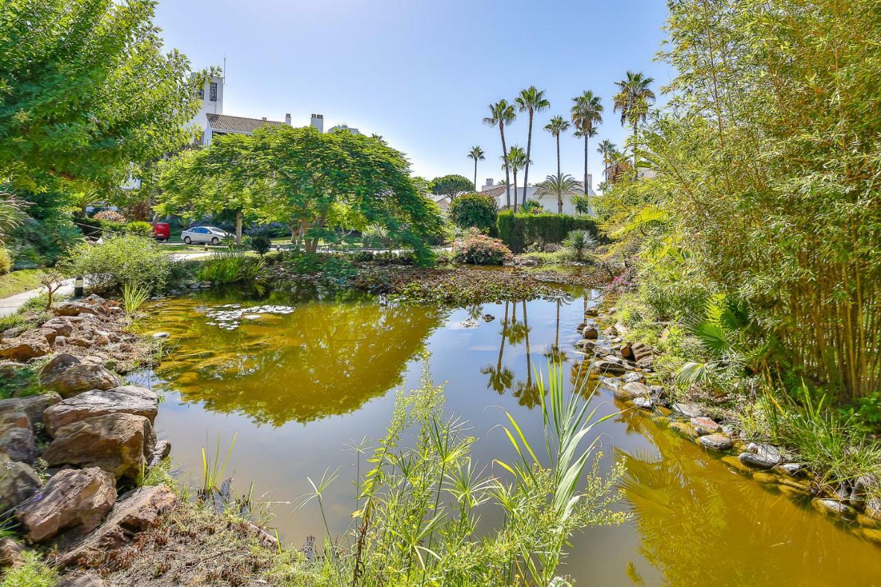 Jardines Las Golondrinas Apartments Elviria Marbella Luaran gambar